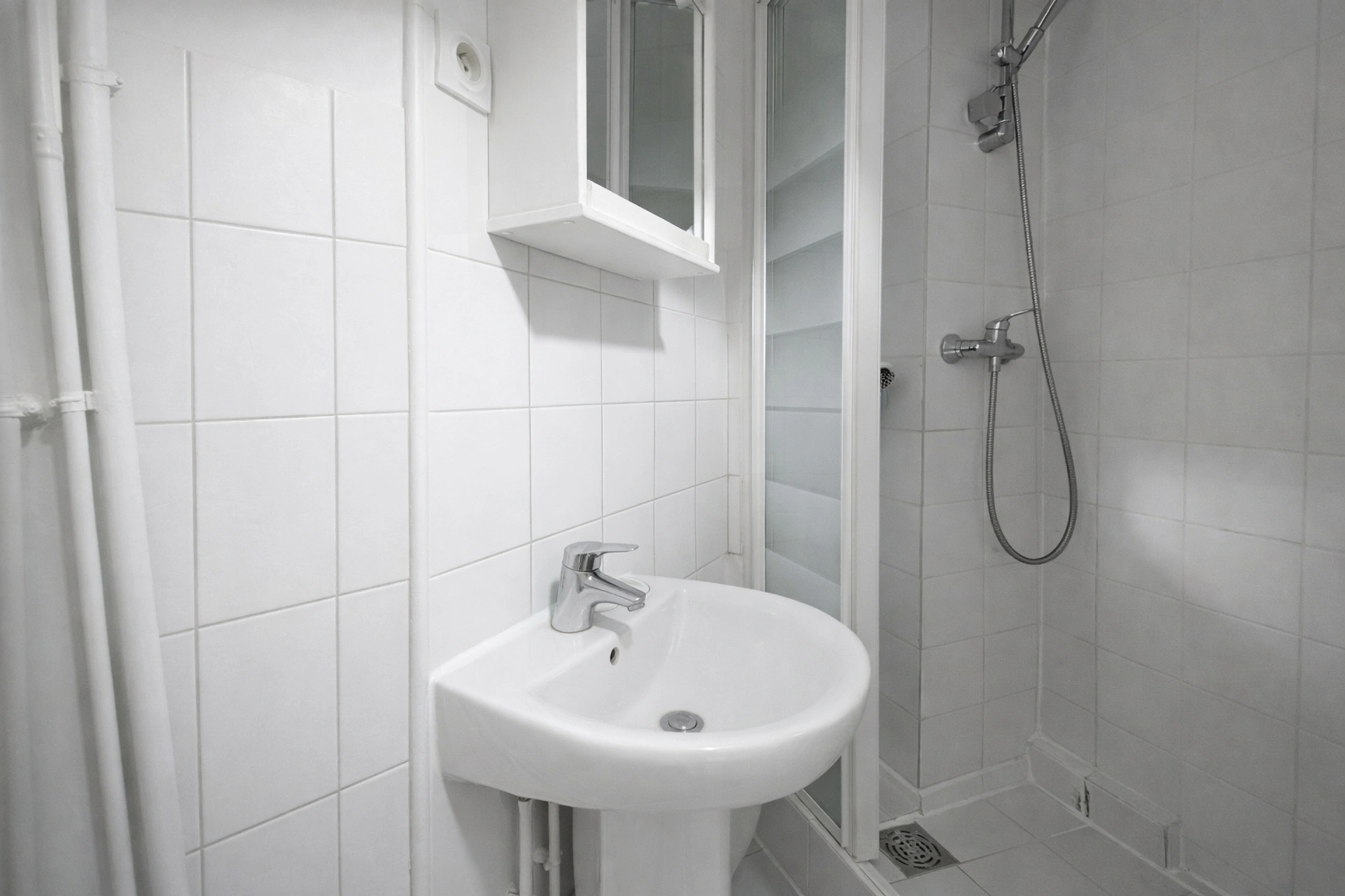 PARIS 15E - SAINT-CHARLES 4