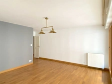 F4 loué vide - Paris XV - Rue Saint-Charles 4