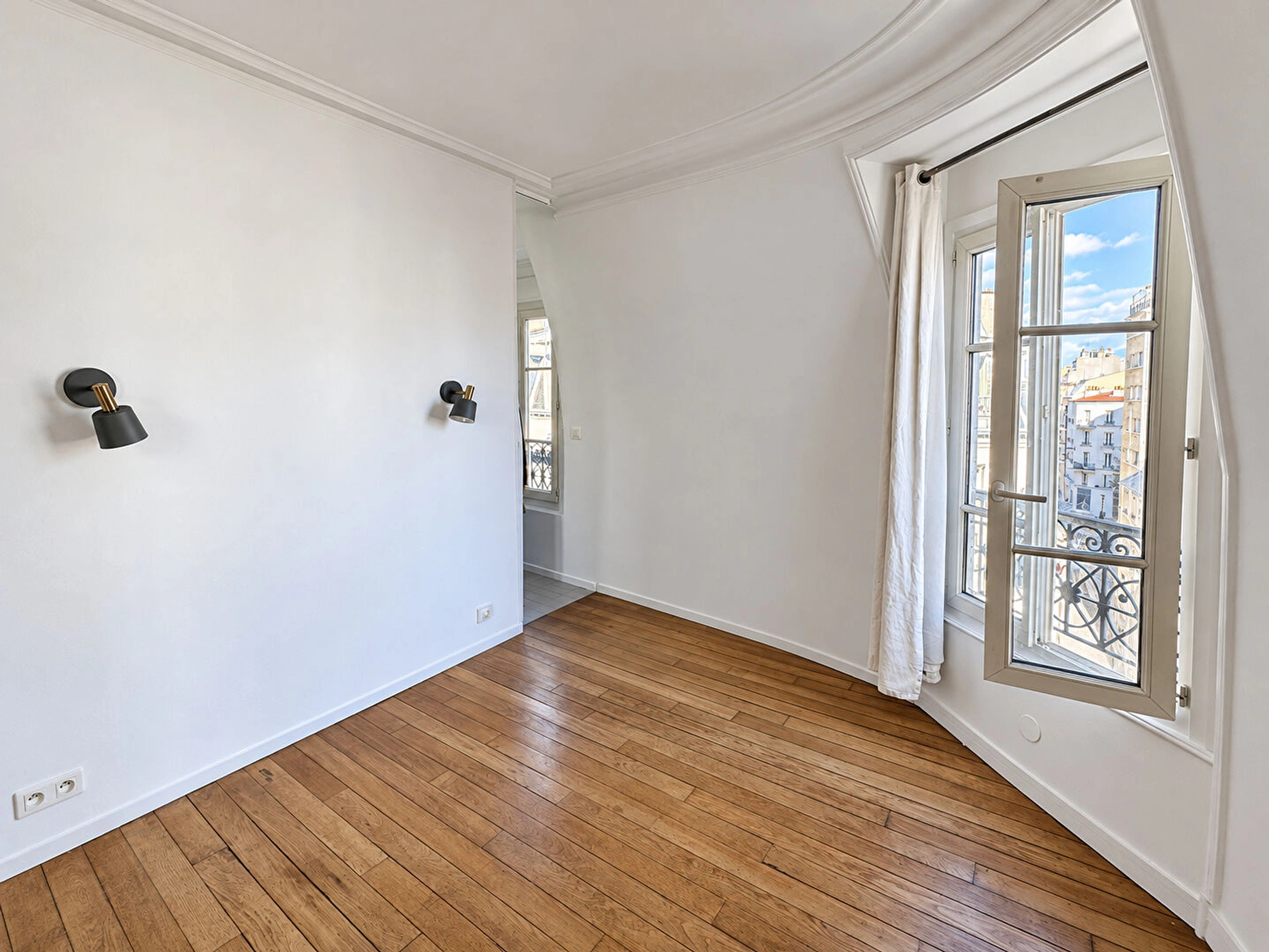 F2 loué meublé - Paris XV - Rue Sébastien Mercier 4