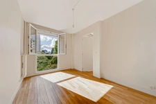 PARIS 15E - LOURMEL VARET 4