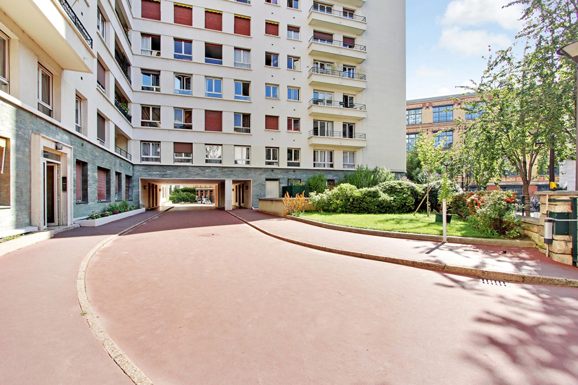 PARIS 15E - JAVEL / CHARLES MICHEL 11