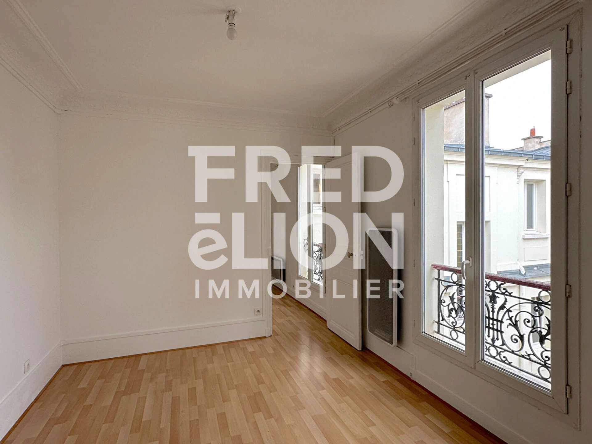 F2 loué vide - Paris XVe - Rue Bargue 9