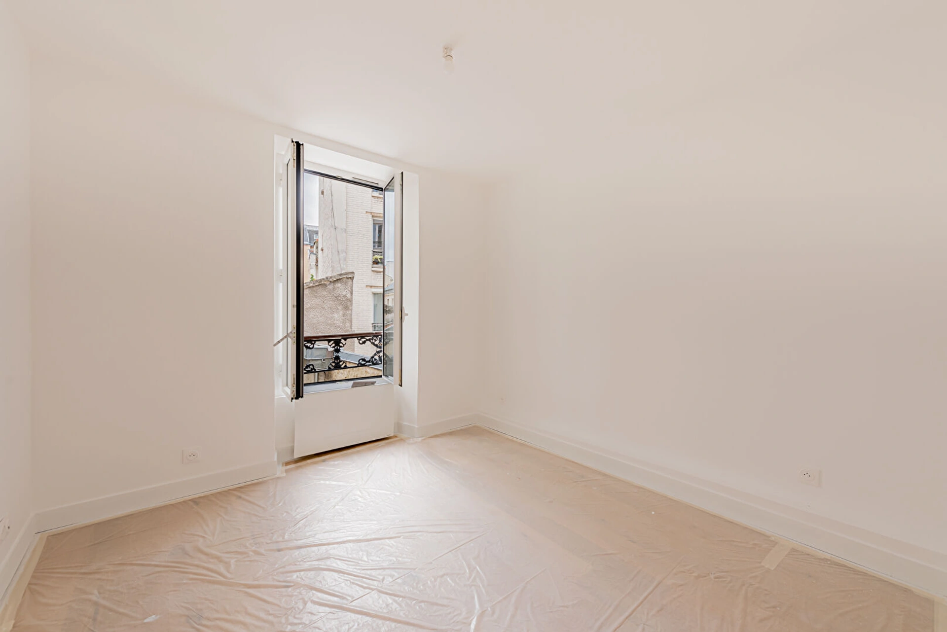 PARIS 15E - CONVENTION VOUILLÉ 8