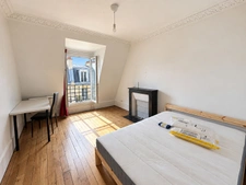 F2 loué meublé - Paris XV - Rue Beaugrenelle 4