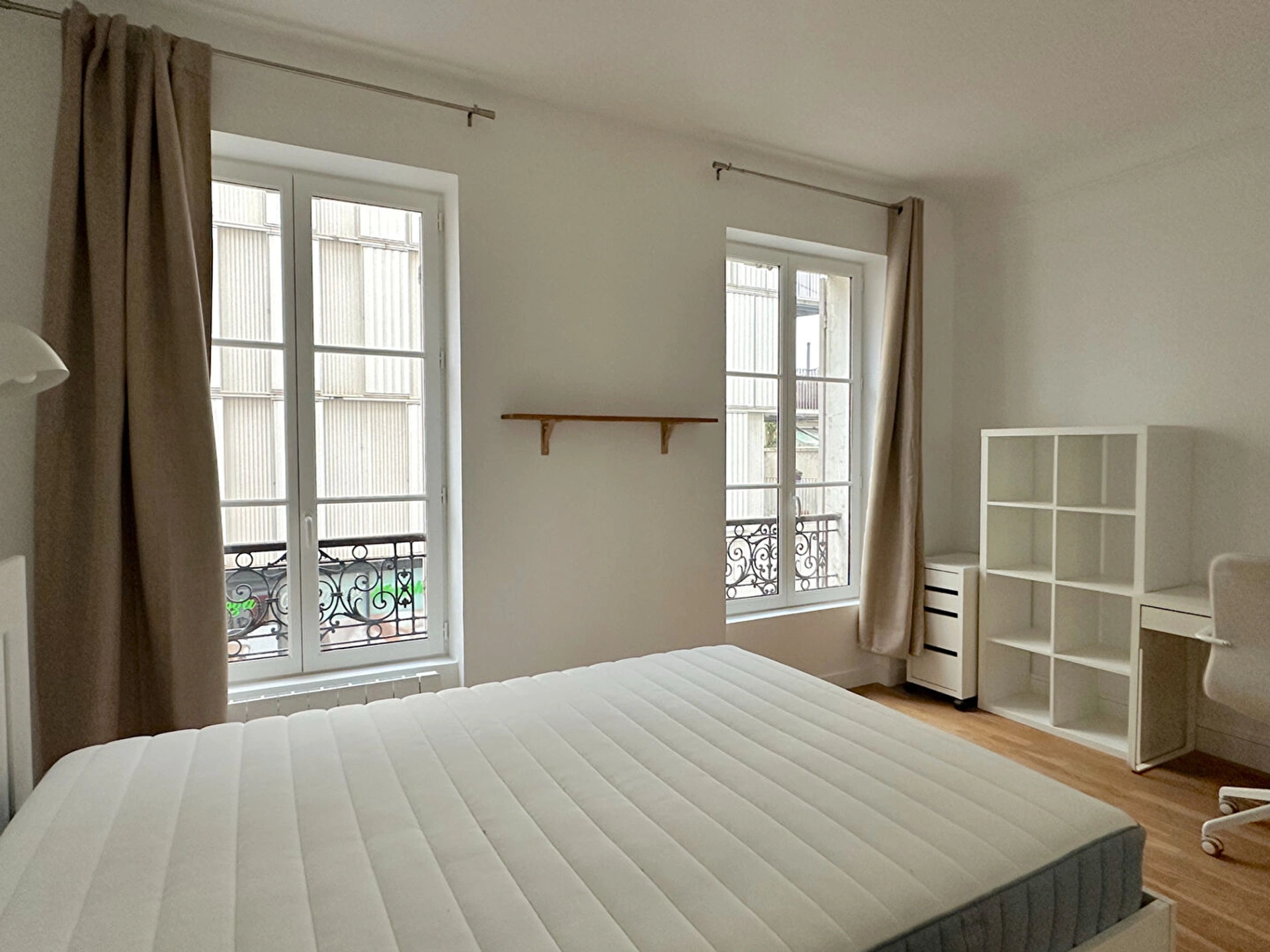 F2 loué vide - Paris XVe - Rue de Vouillé 11