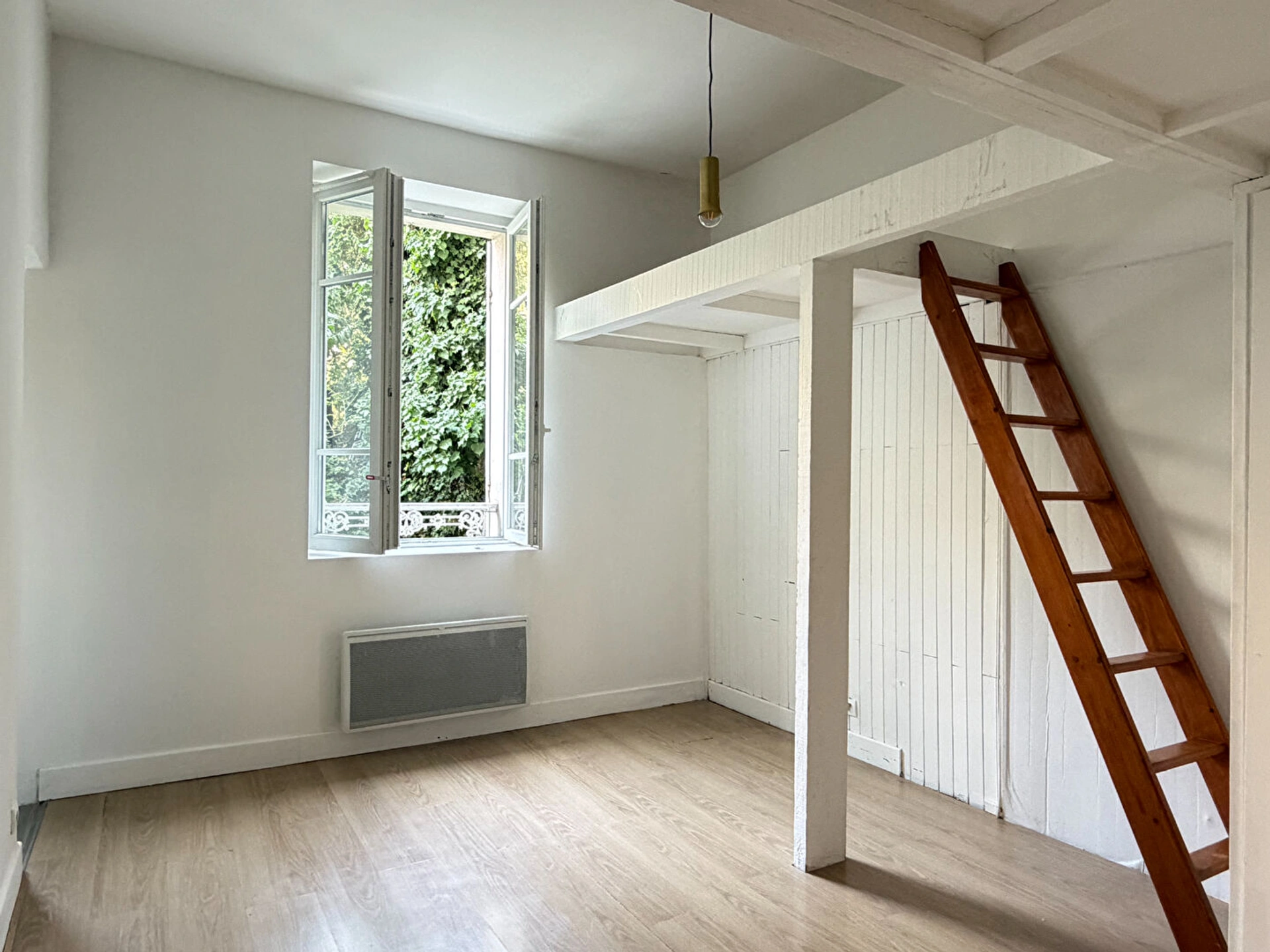 Studio vide - Paris XV - Rue de Javel 1