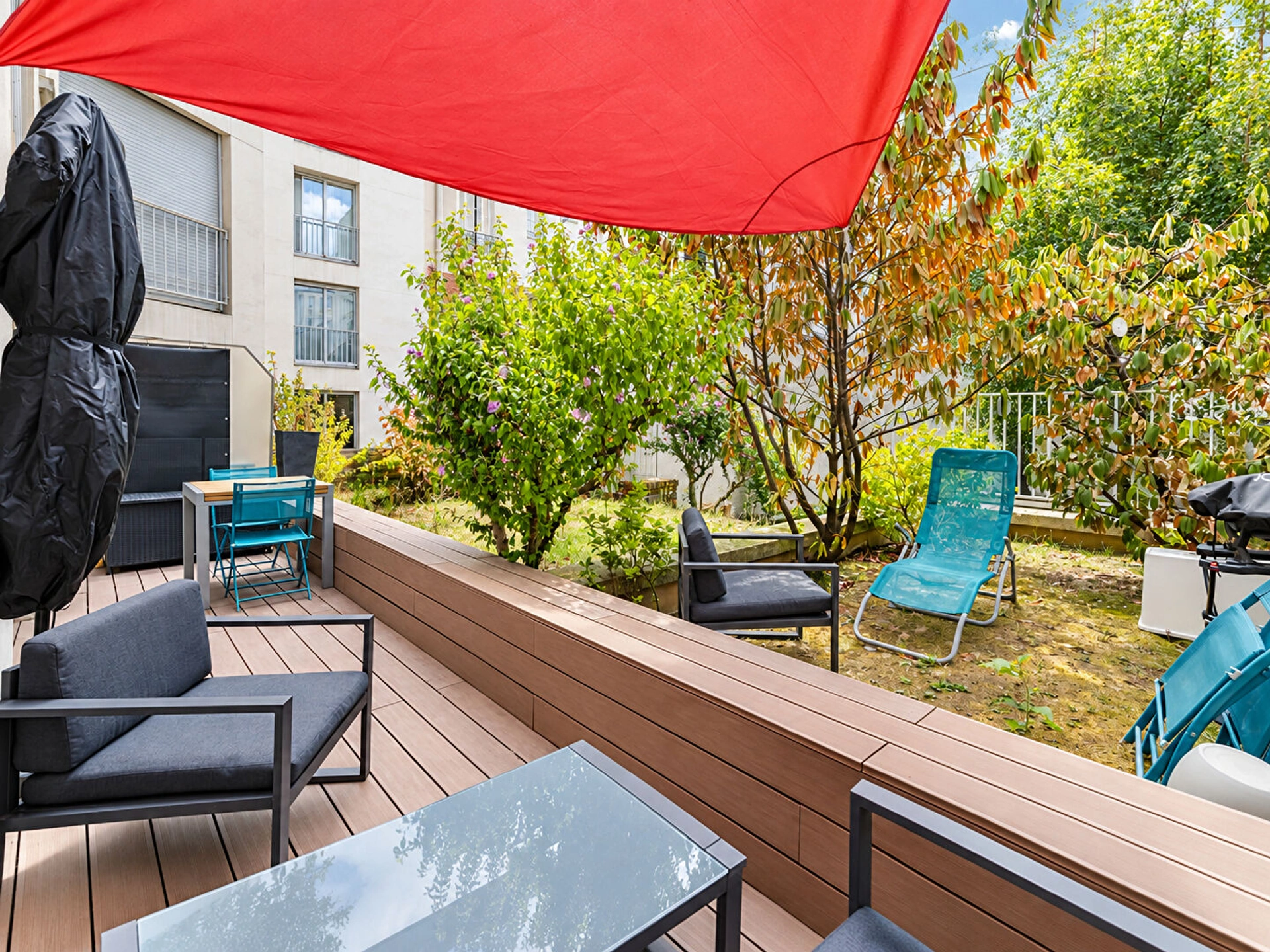 FELIX FAURE / EGLISE - 2 PIECES 52 m2 + TERRASSE 25 m2 5