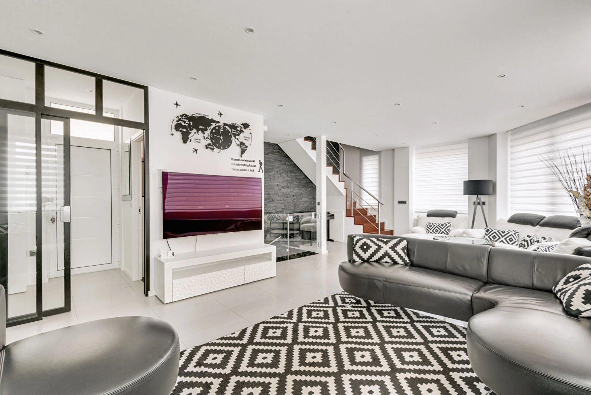 PARIS 15E - SAINT CHARLES 1