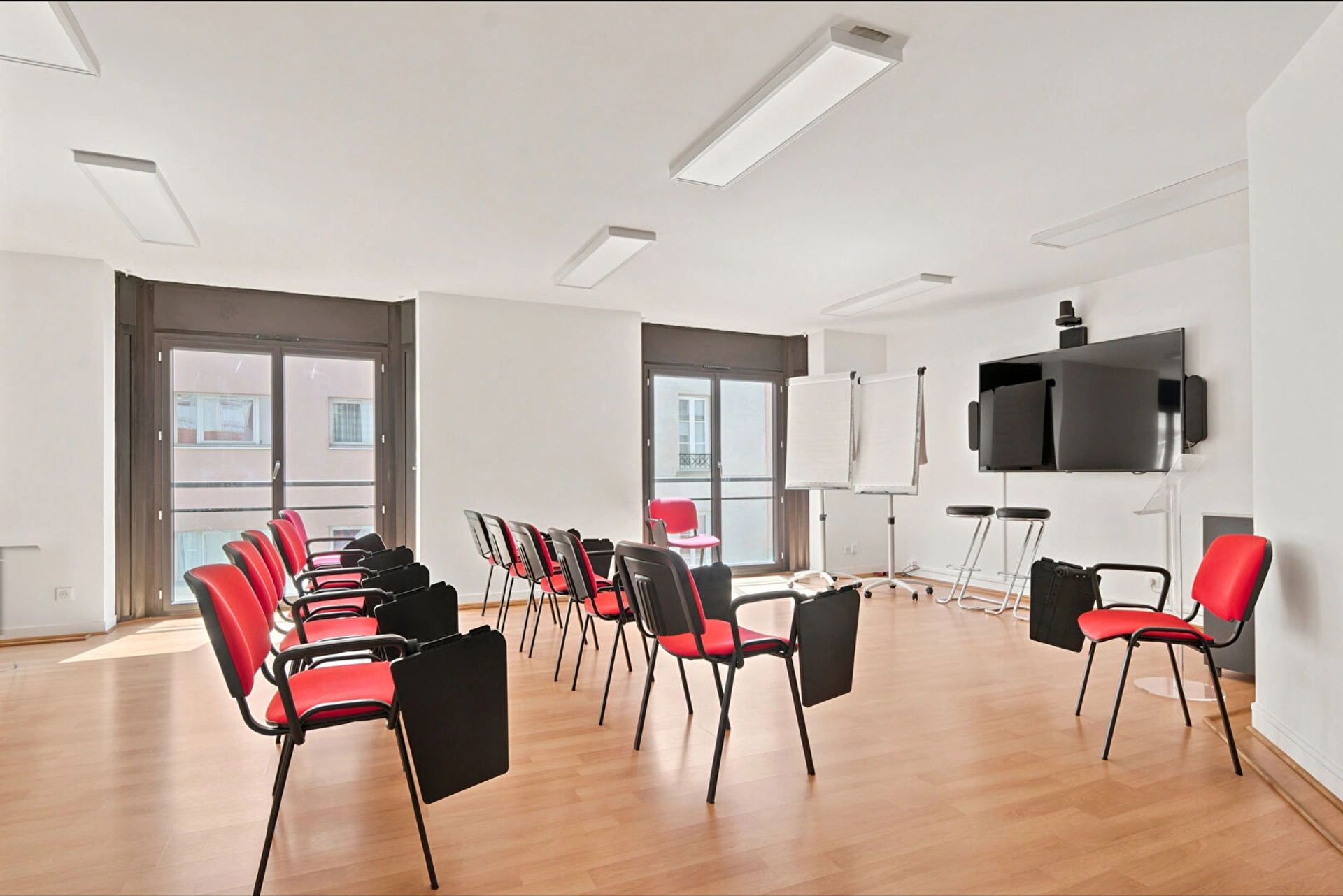 PARIS 15E  - Immeuble 12