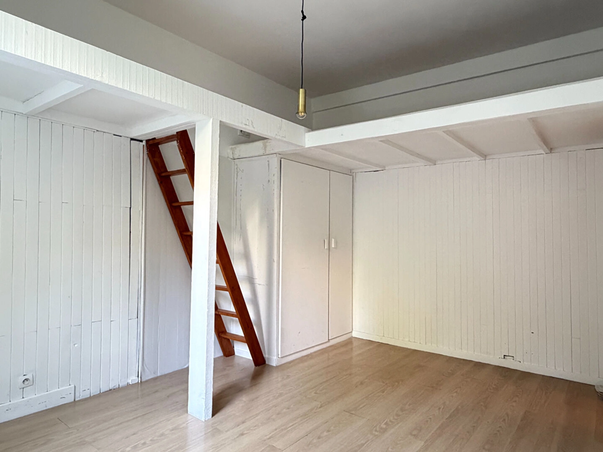 Studio vide - Paris XV - Rue de Javel 4