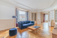 PARIS 15E - COMMERCE 2