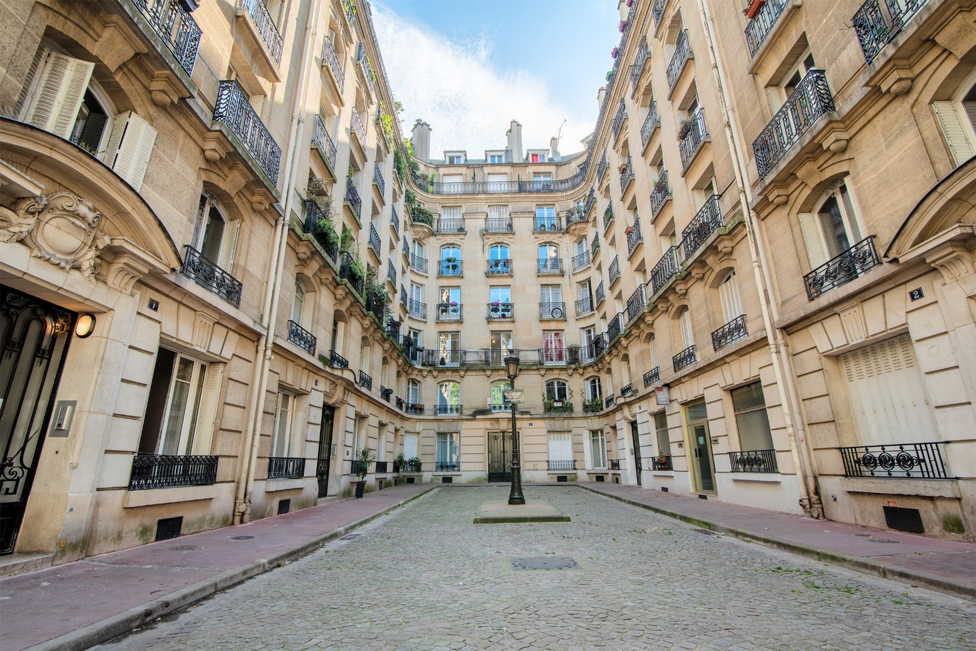 PARIS 18E - SIMPLON 12