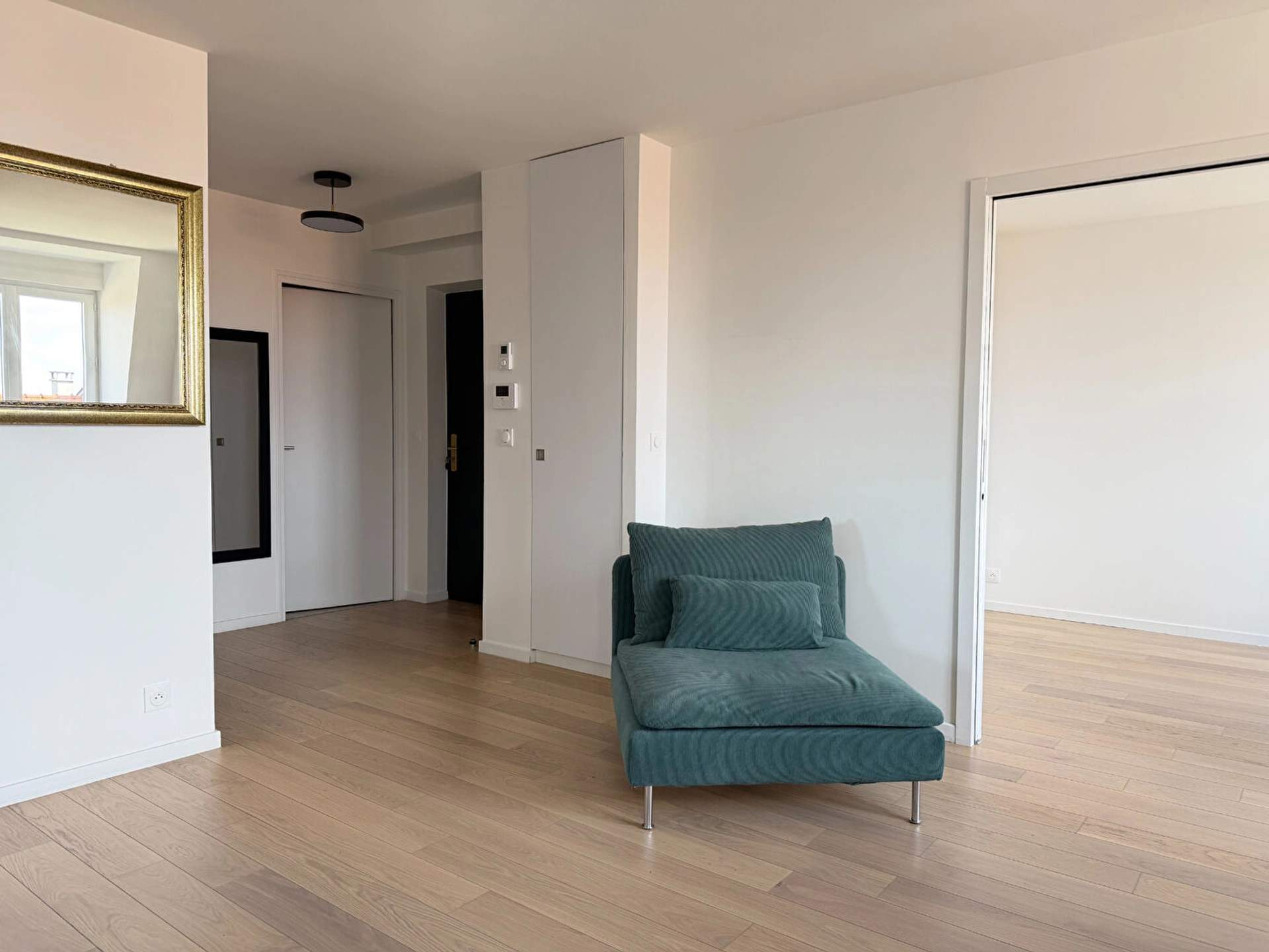 F3 loué non meublé - Villa des Cerisiers - Issy-les-Moulineaux 3