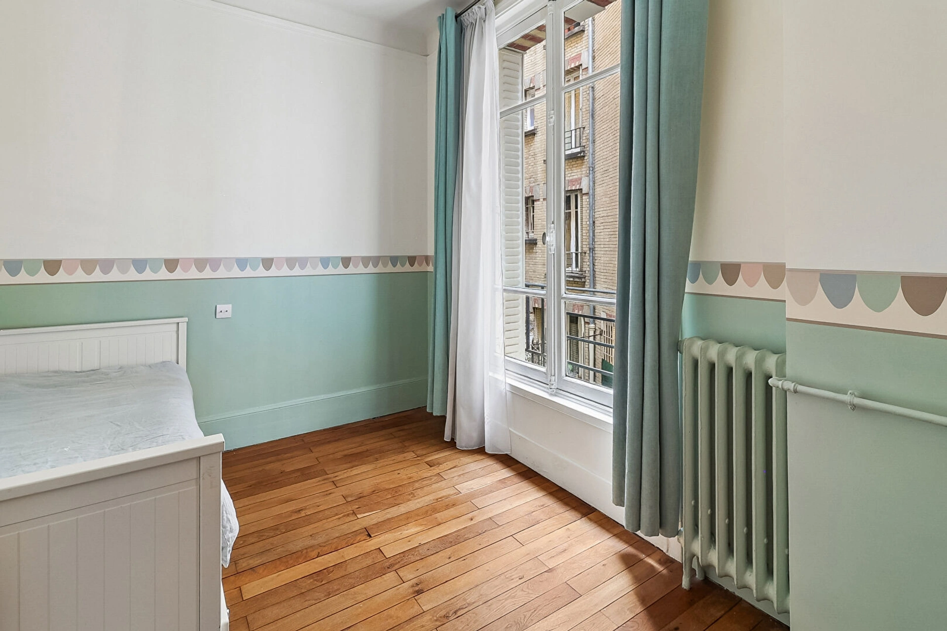 PARIS 15 COMMERCE / EMILE ZOLA 12