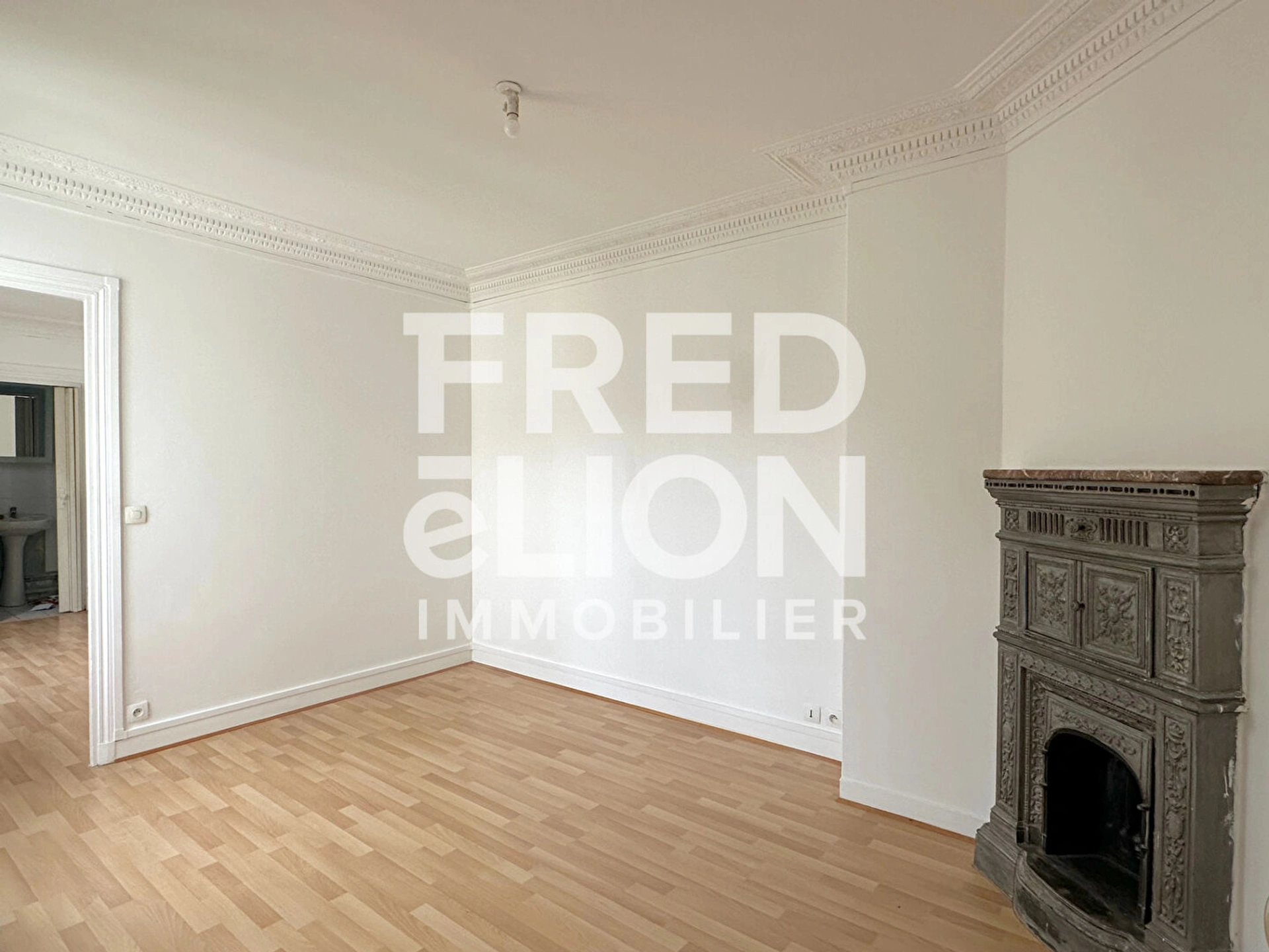 F2 loué vide - Paris XVe - Rue Bargue 2