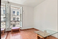 PARIS 15 -  COMMERCE 4
