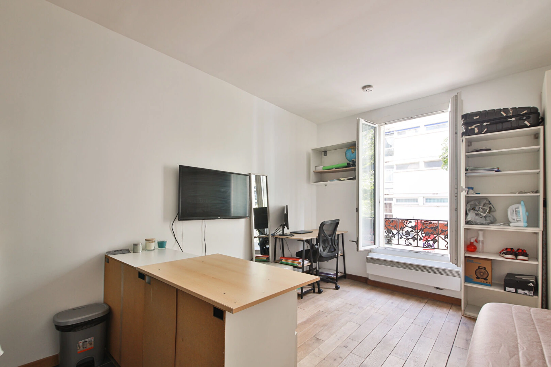 PARIS 15 - Saint-Charles - 16 m2 1