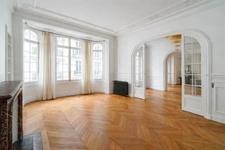 PARIS 15E - COMMERCE 3