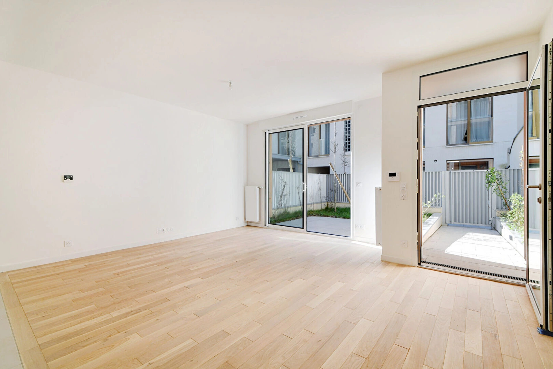 PARIS 15E - SAINT CHARLES 1