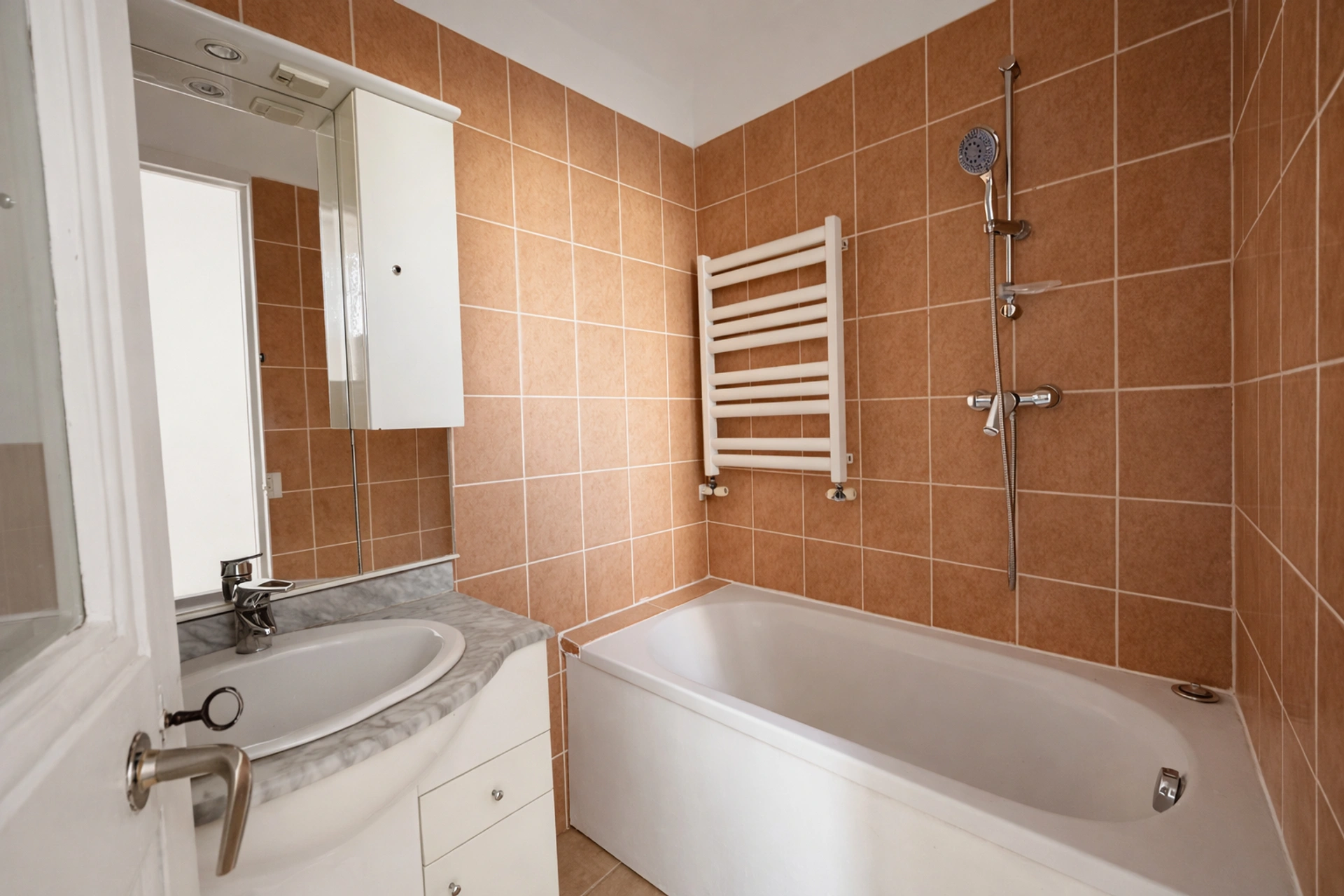 PARIS 16 - EXELMANS 7