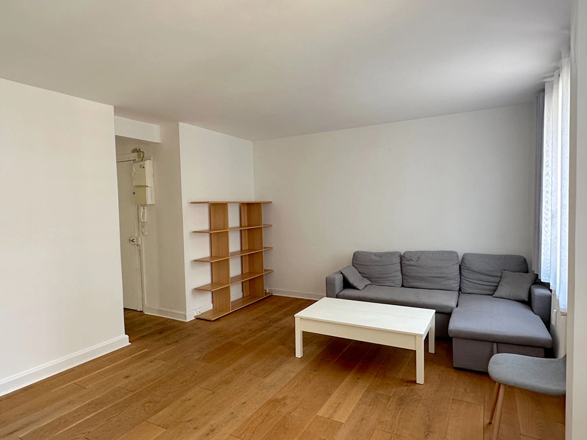 F2-F3 meublé - Paris XV - Rue de Javel 3