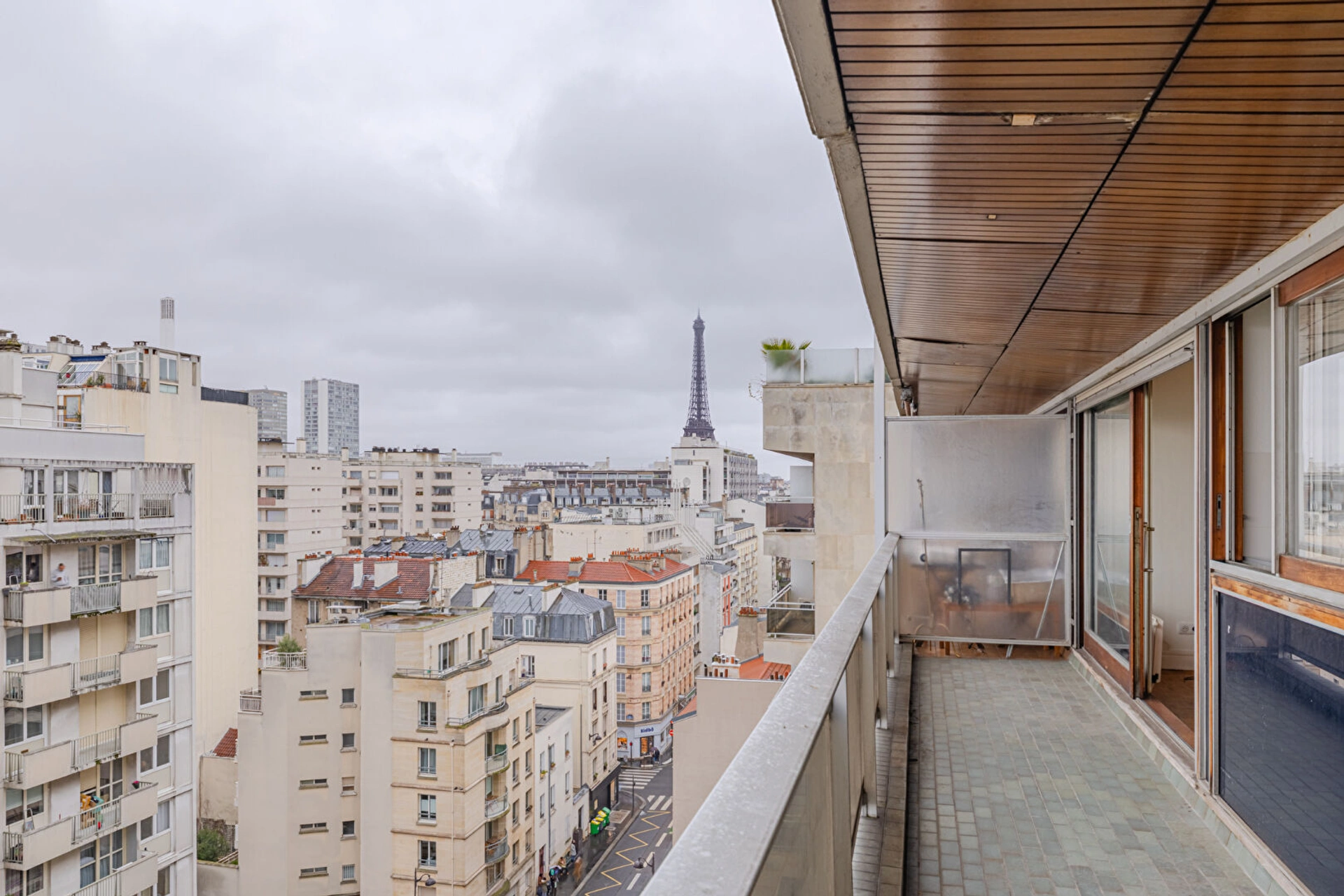 PARIS 15E - Rue de l'Église 5