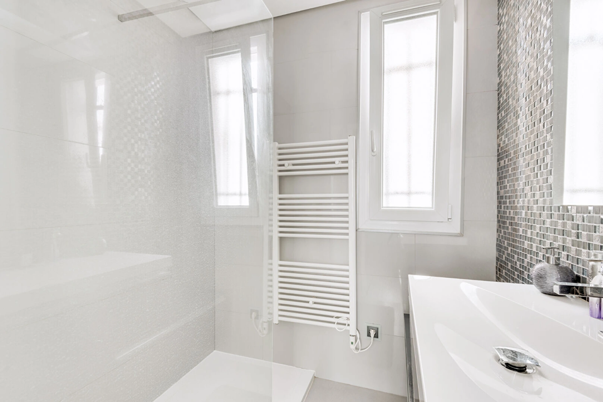 PARIS 15E - SAINT CHARLES 7