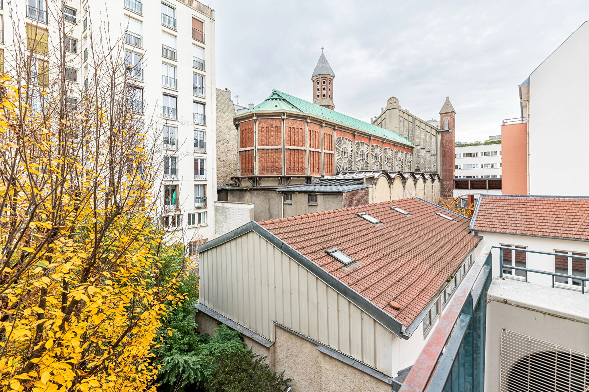 PARIS 15E - SAINT CHARLES 5