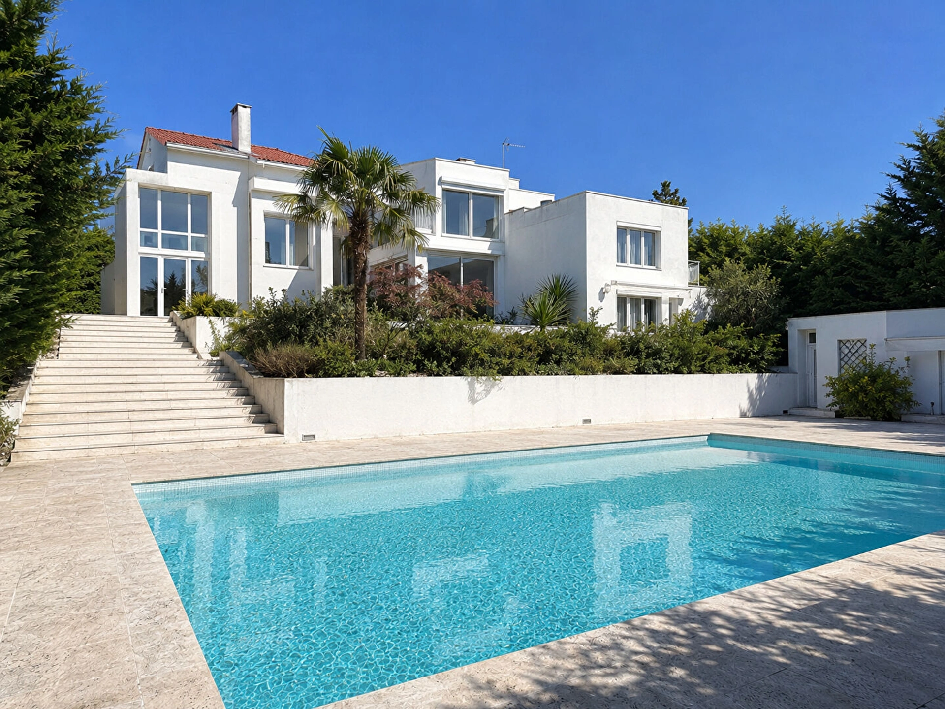 FONTENAY-AUX-ROSES ? MAISON CONTEMPORAINE ATYPIQUE AVEC PISCINE 1