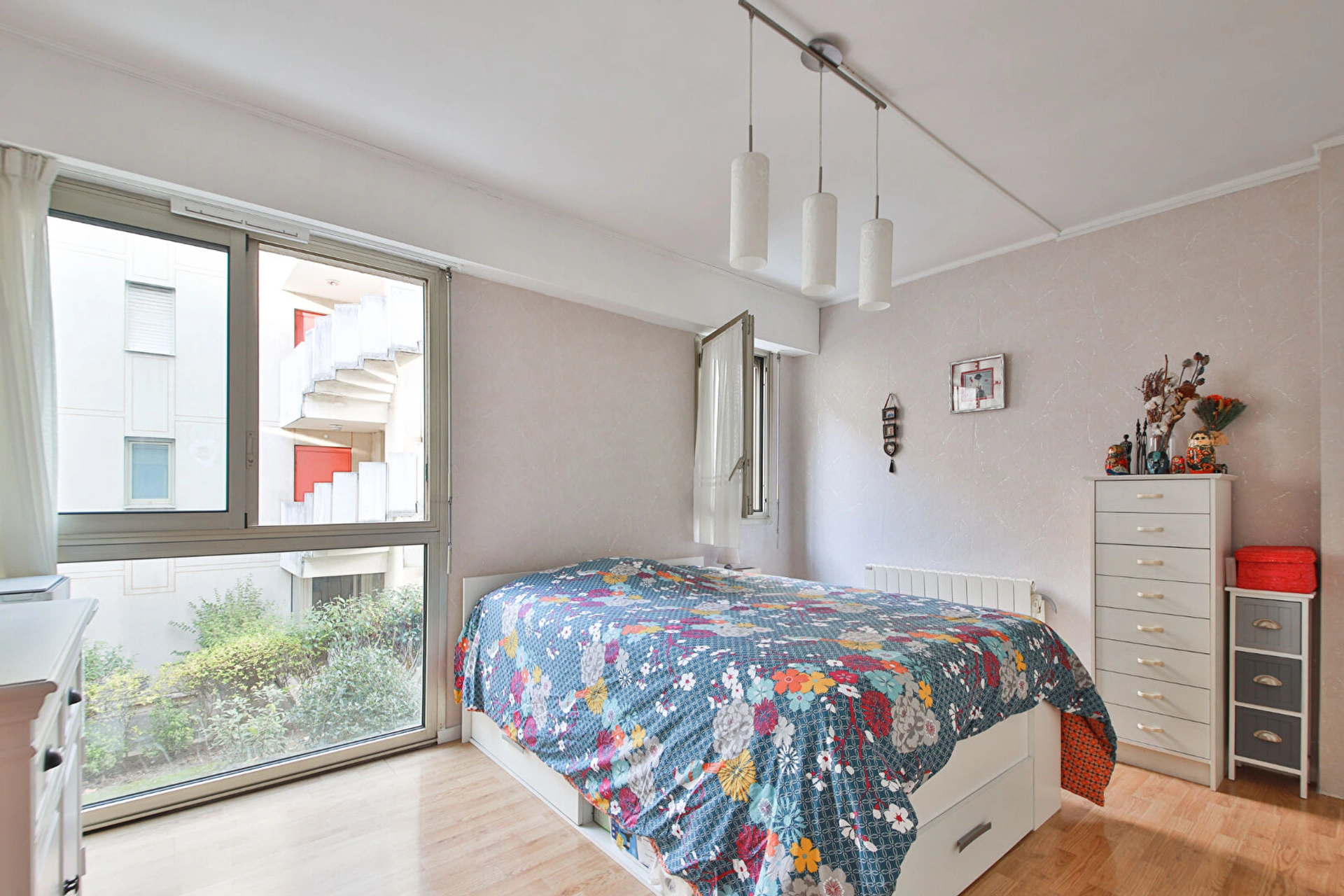 PARIS 15eme - SAINT-CHARLES 8