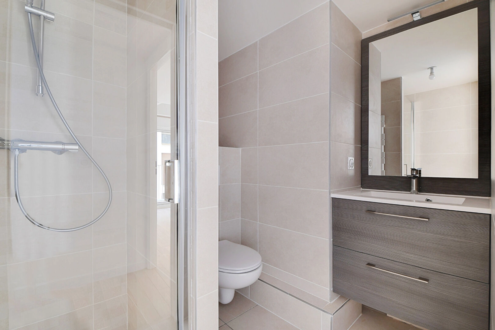 PARIS 15E - SAINT CHARLES 10