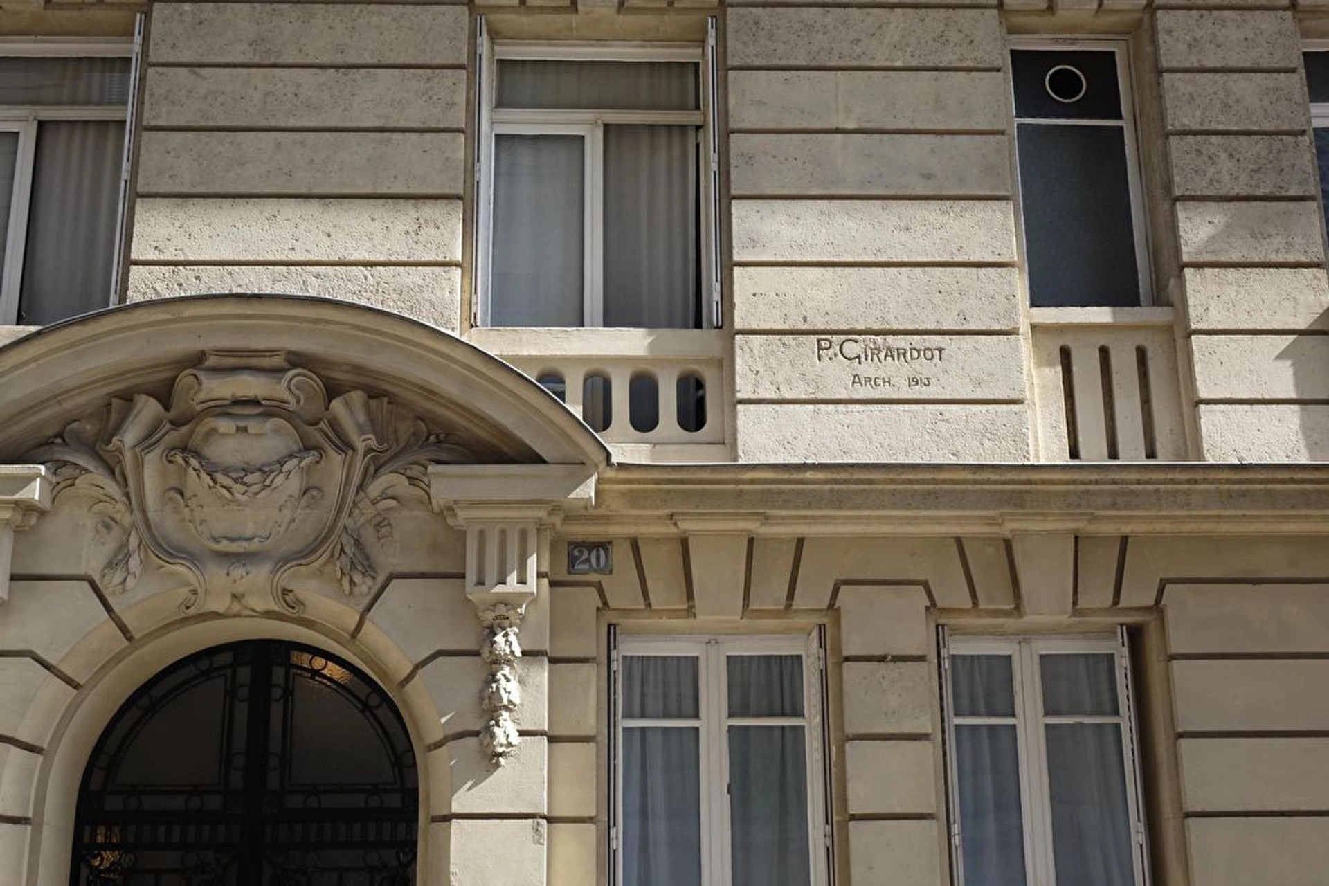 PARIS 16 - RUE FREYCINET 15