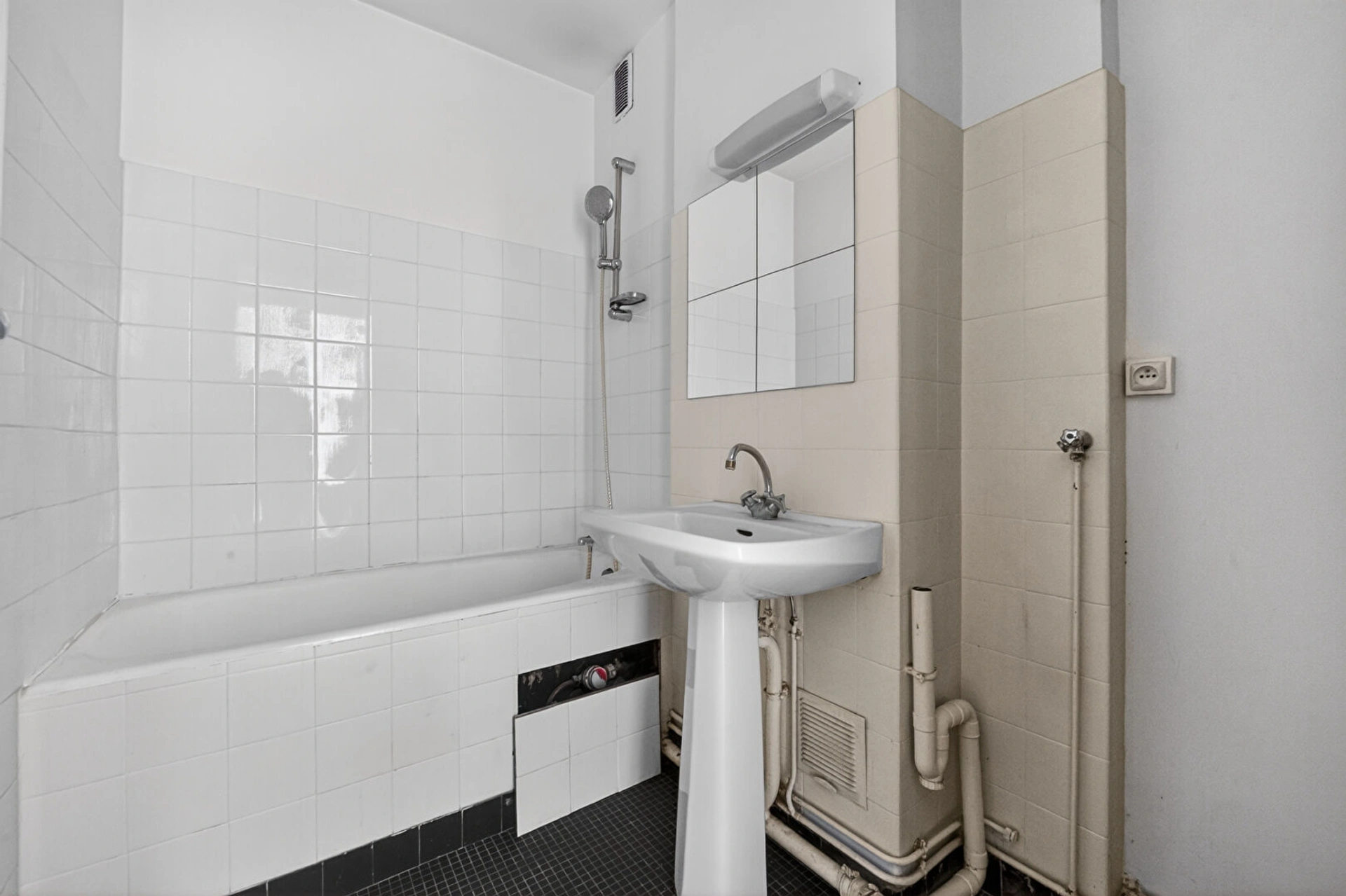 PARIS 15 - CONVENTION 7