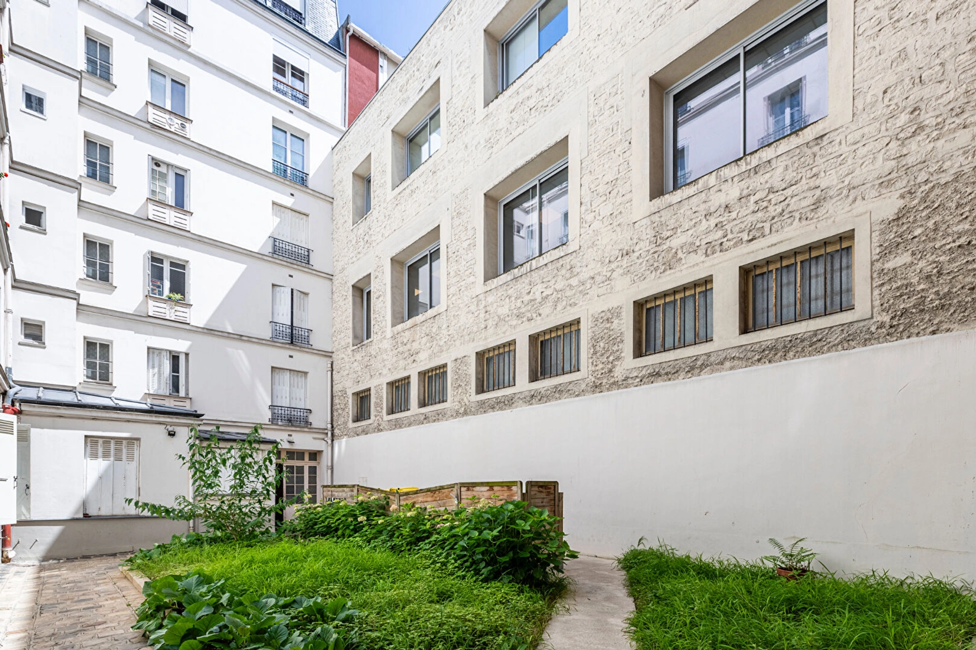 PARIS 15 - GEORGES BRASSENS 7