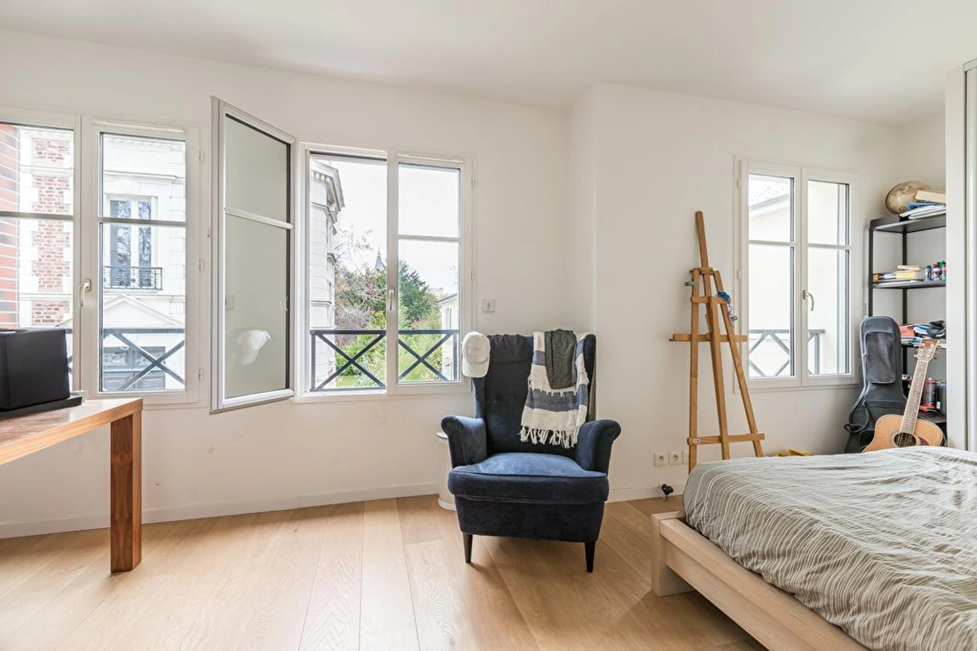 ISSY LES MOULINEAUX - RUE HENRI TARIEL 8