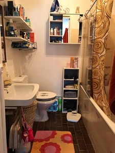 PARIS 15 - PLACE ADOLPHE CHERIOUX 6