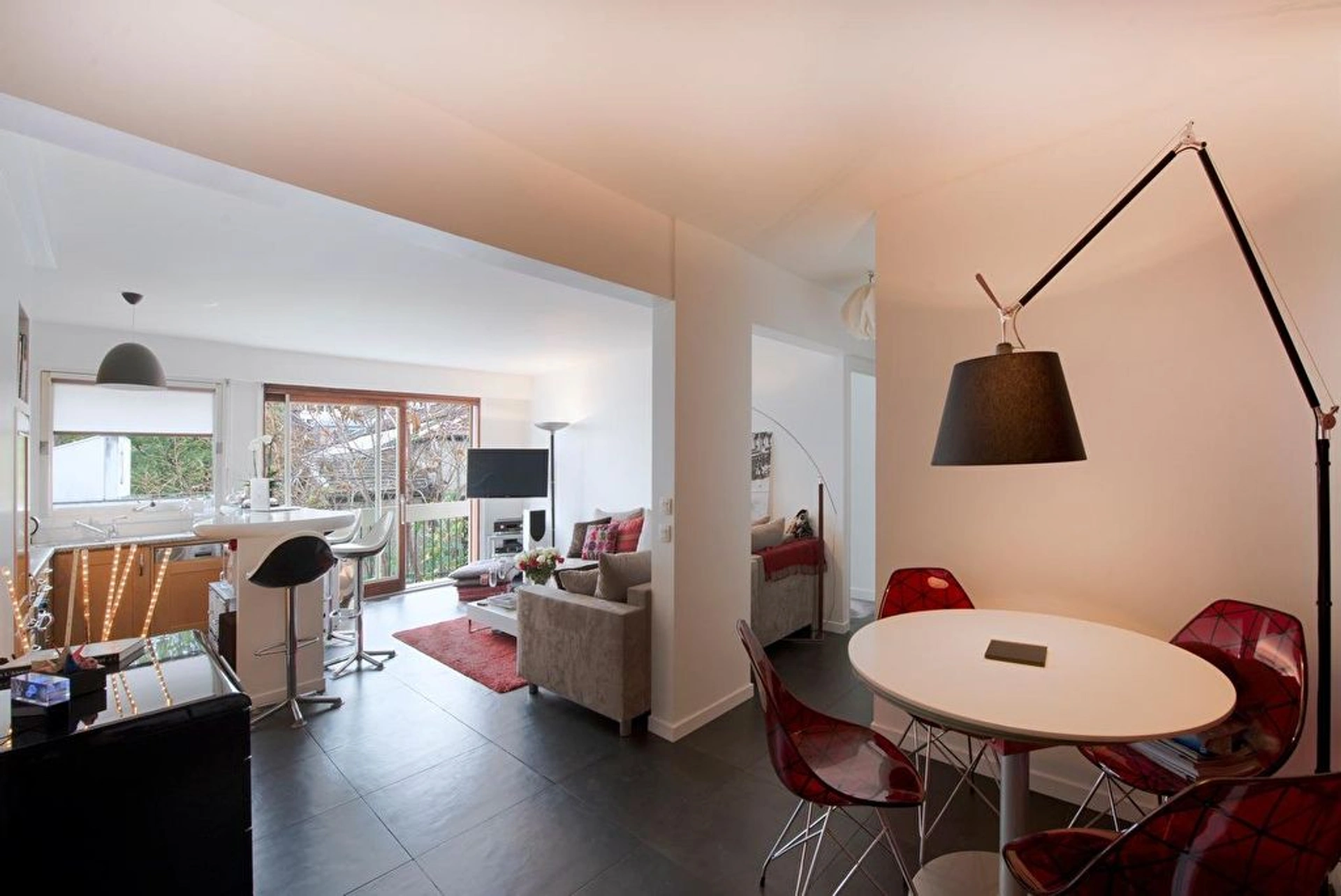 PARIS 15 - RUE MONTAUBAN 1