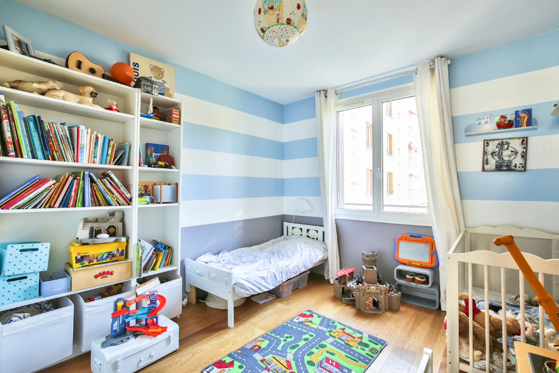 BOULOGNE BILLANCOURT - RUE DE SEVRES 5