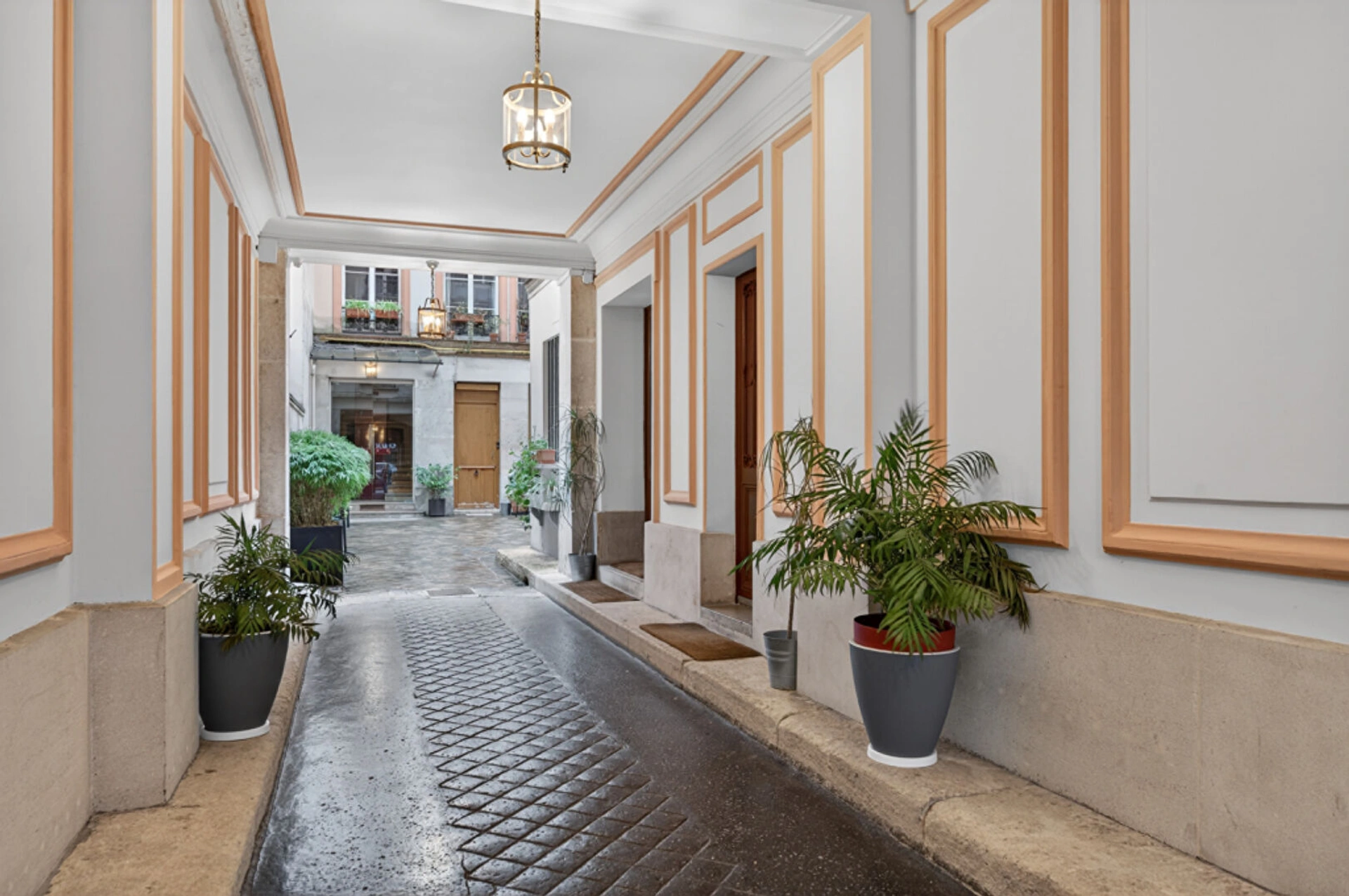 ROCHECHOUART - PARIS 9 5