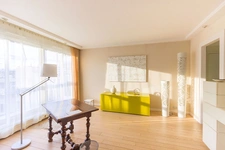 PARIS 15 - RUE DE L'ABBE GROULT 5