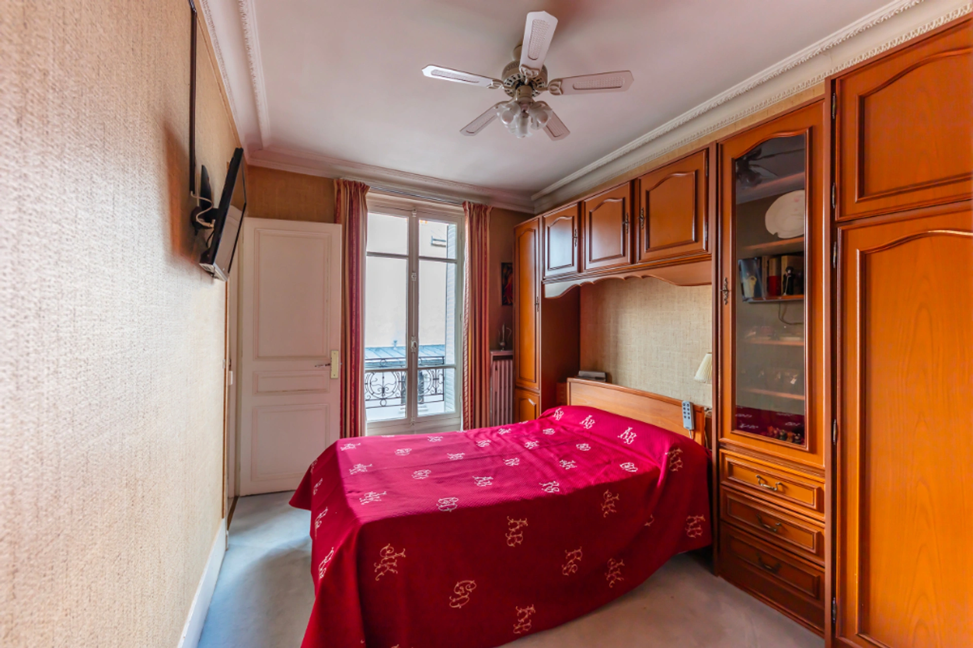 PARIS 15 - RUE DE L'AMIRAL ROUSSIN 5