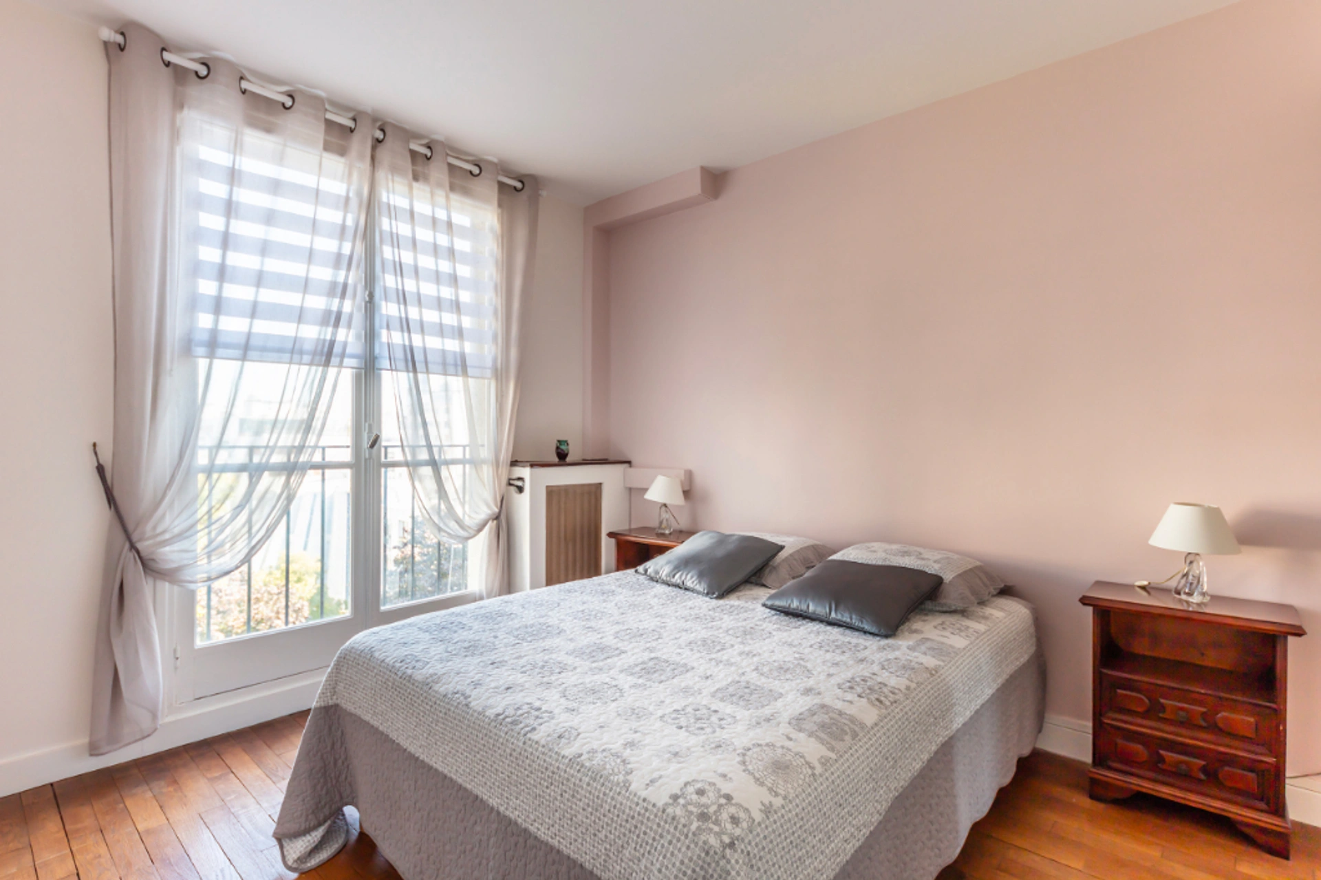 PARIS 15 - RUE DES MORILLONS 5