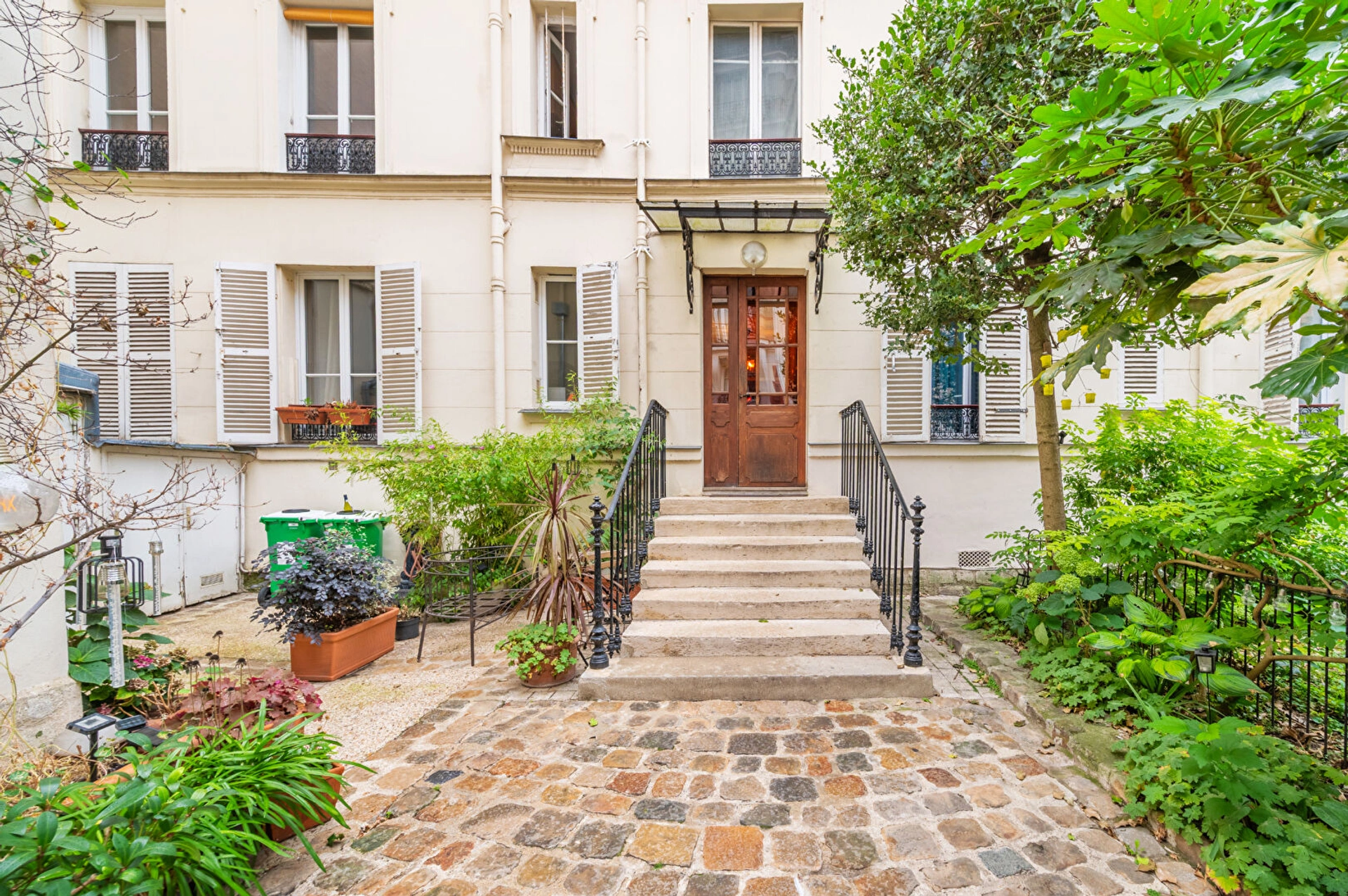 PARIS 15 - CONVENTION 4