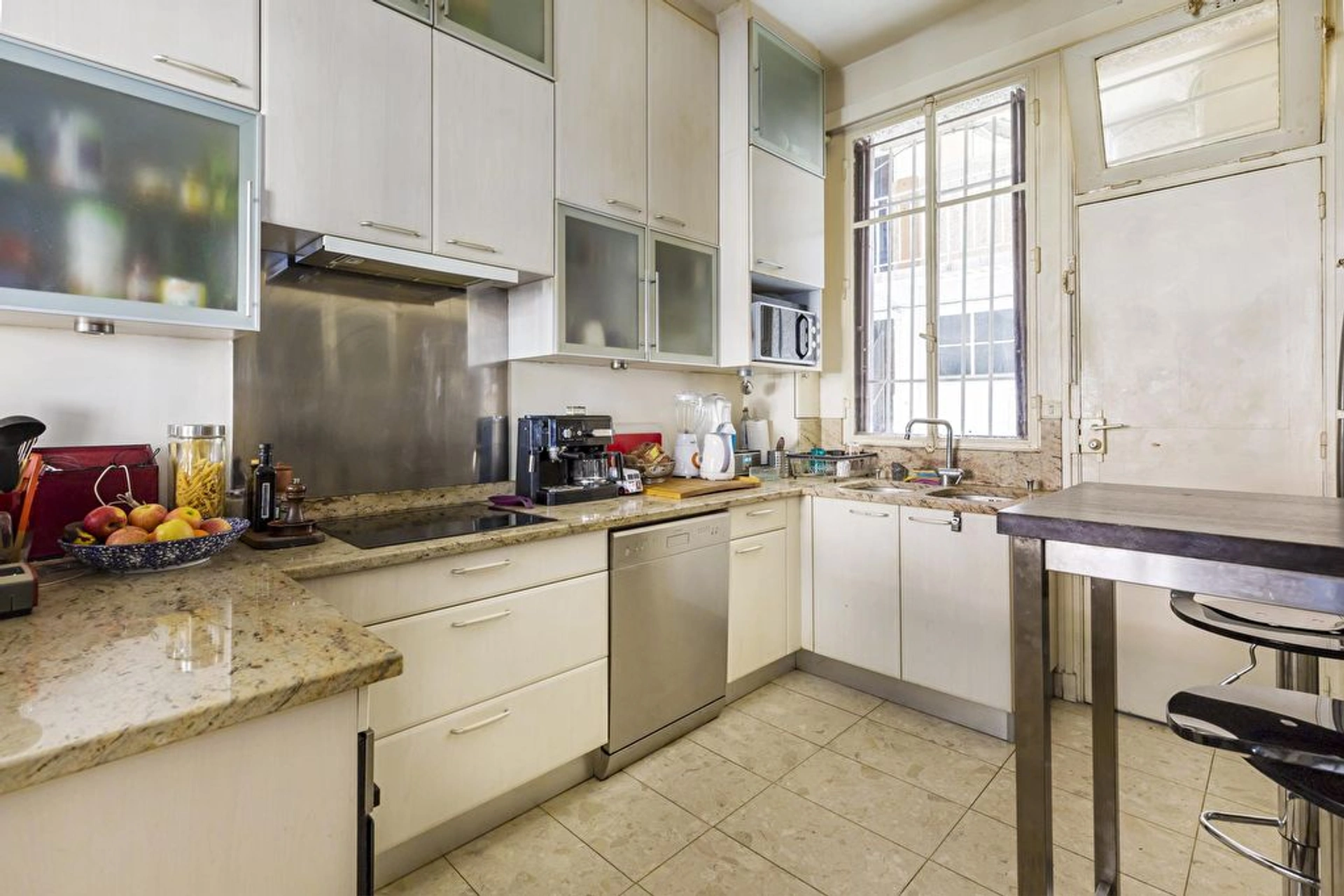 PARIS 15 - RUE DE LA CONVENTION 7