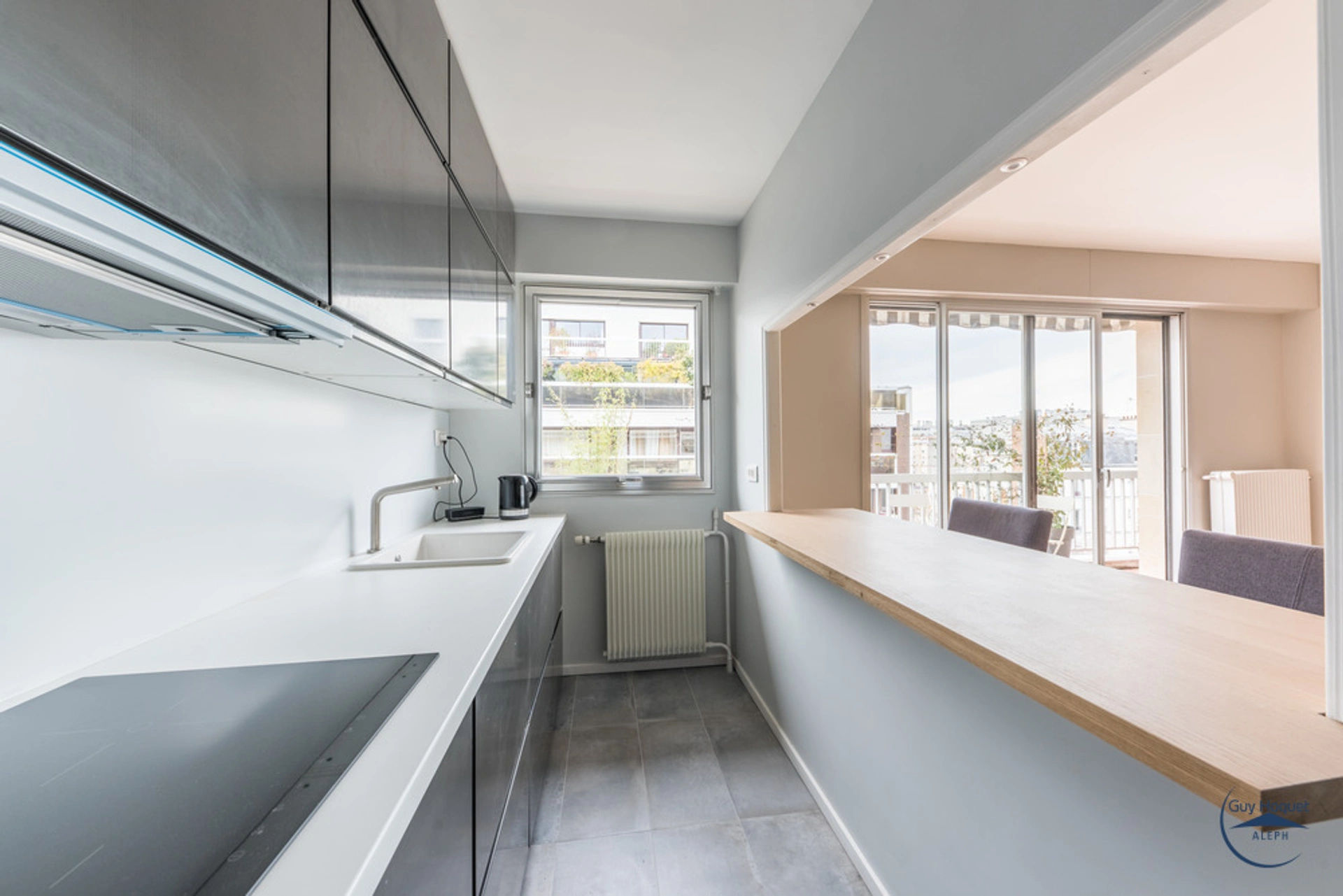 PARIS 15 - RUE ROSENWALD 5