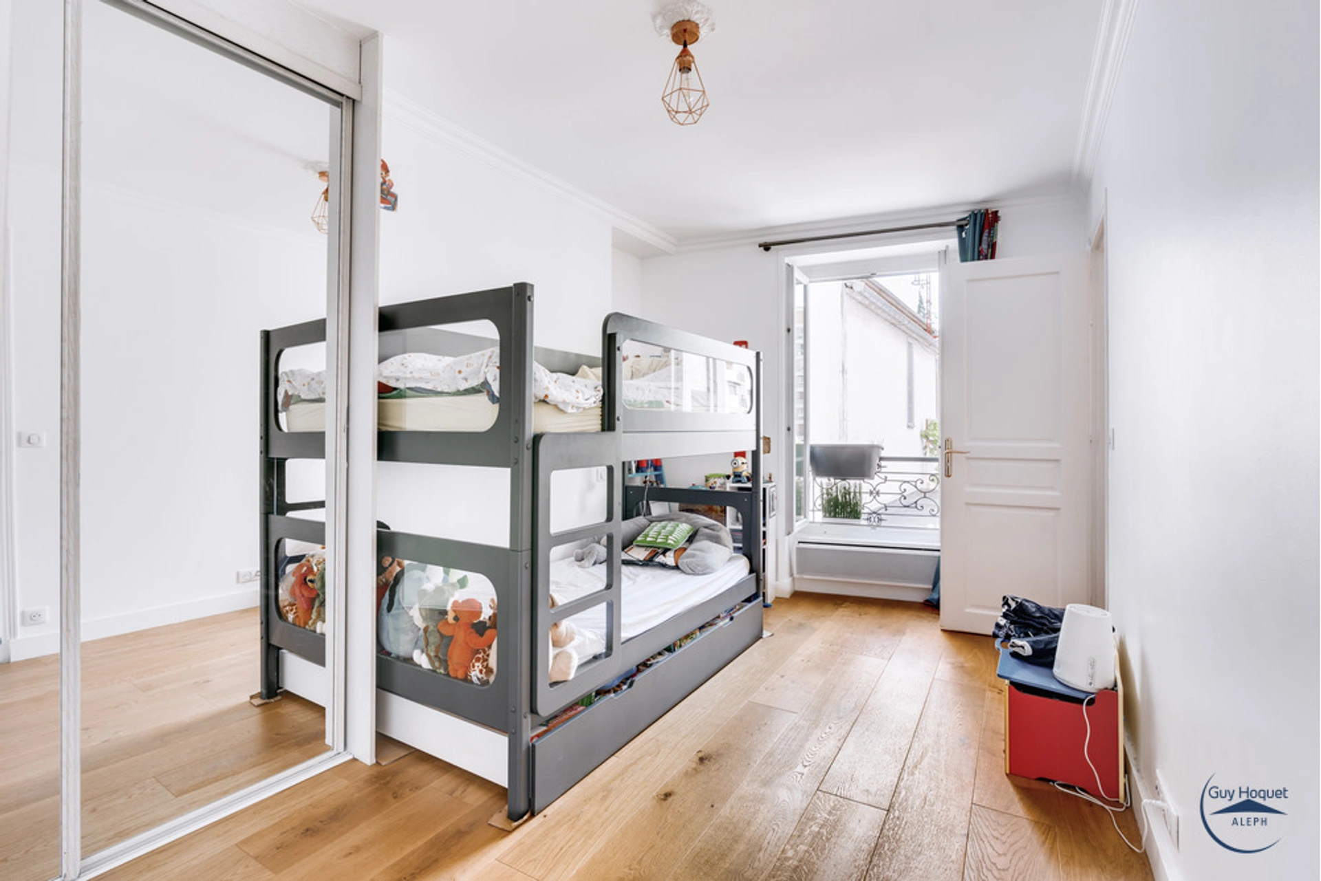 PARIS 15 - RUE BLOMET 7