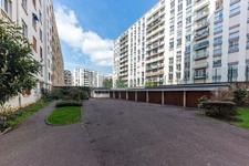 PARIS 15 - RUE DE LOURMEL 7