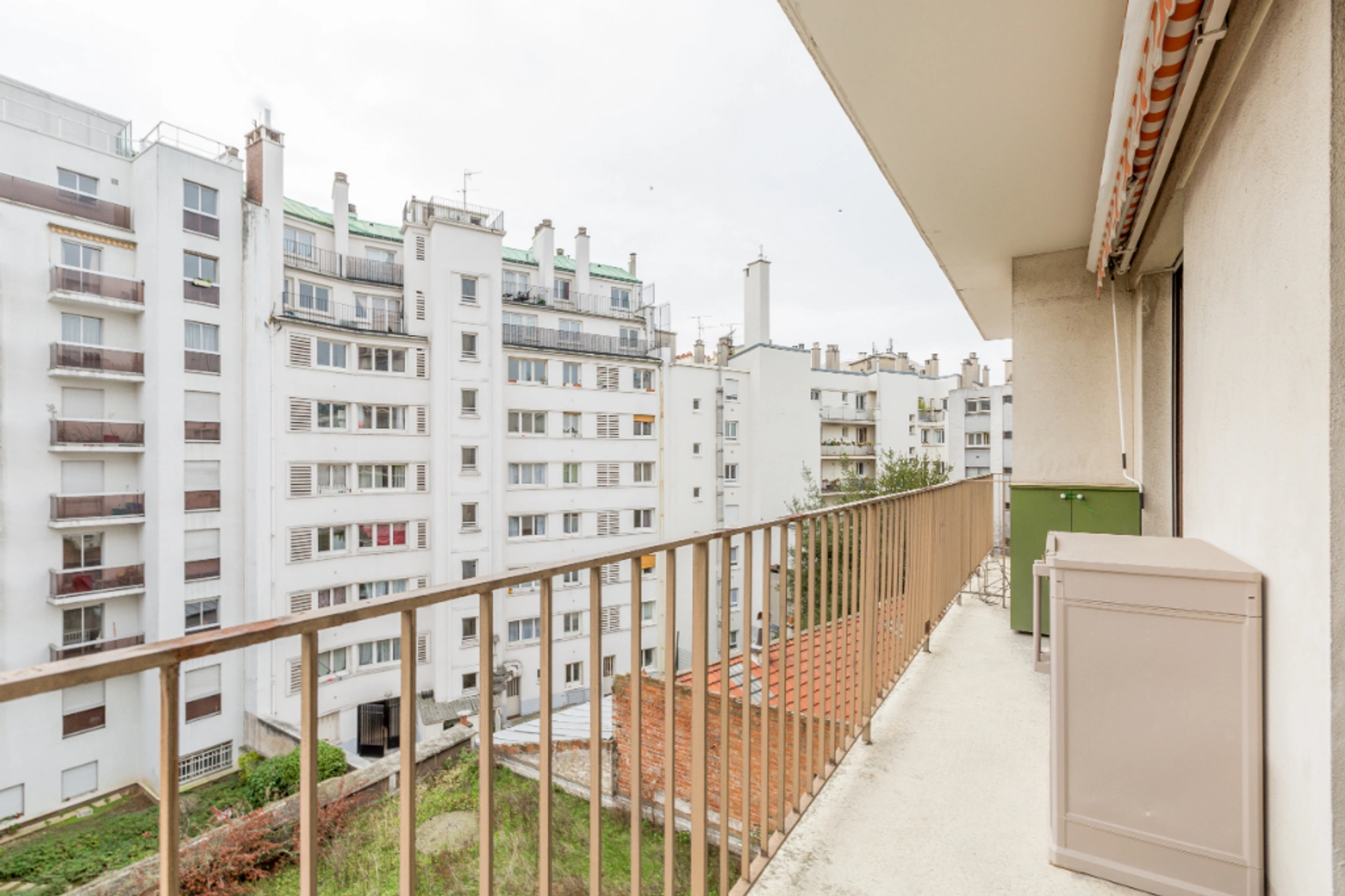 PARIS 15 - RUE DE L'ABBE GROULT 6