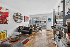 PARIS XV - Georges Brassens 4