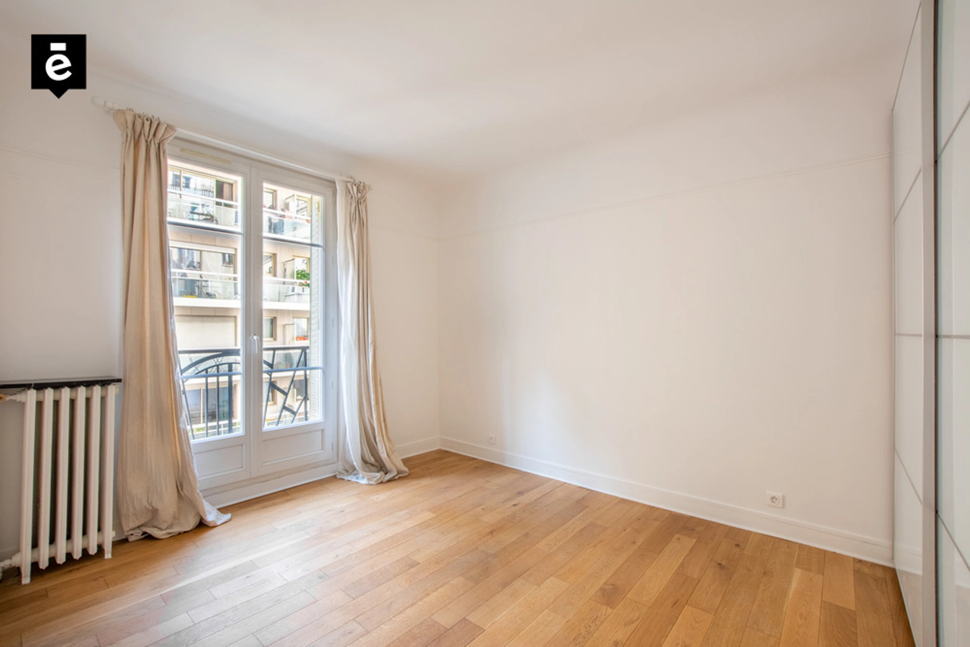 PARIS 15 - RUE DOMBASLE 6